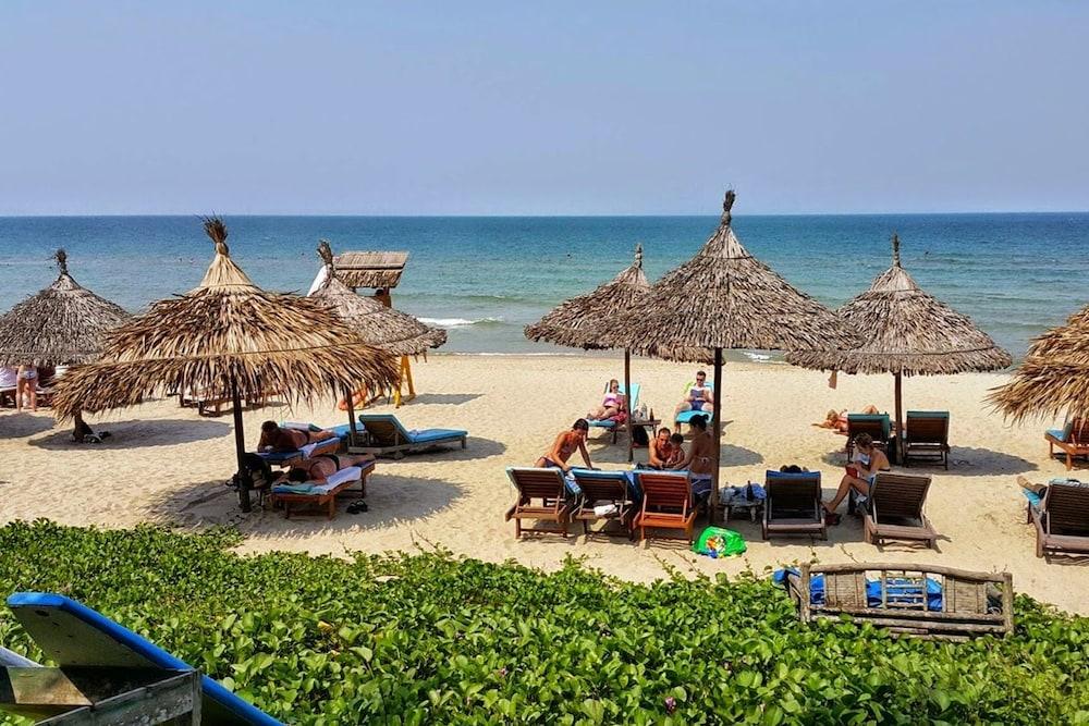 An Bang Scent Beach Homestay Хойан Экстерьер фото